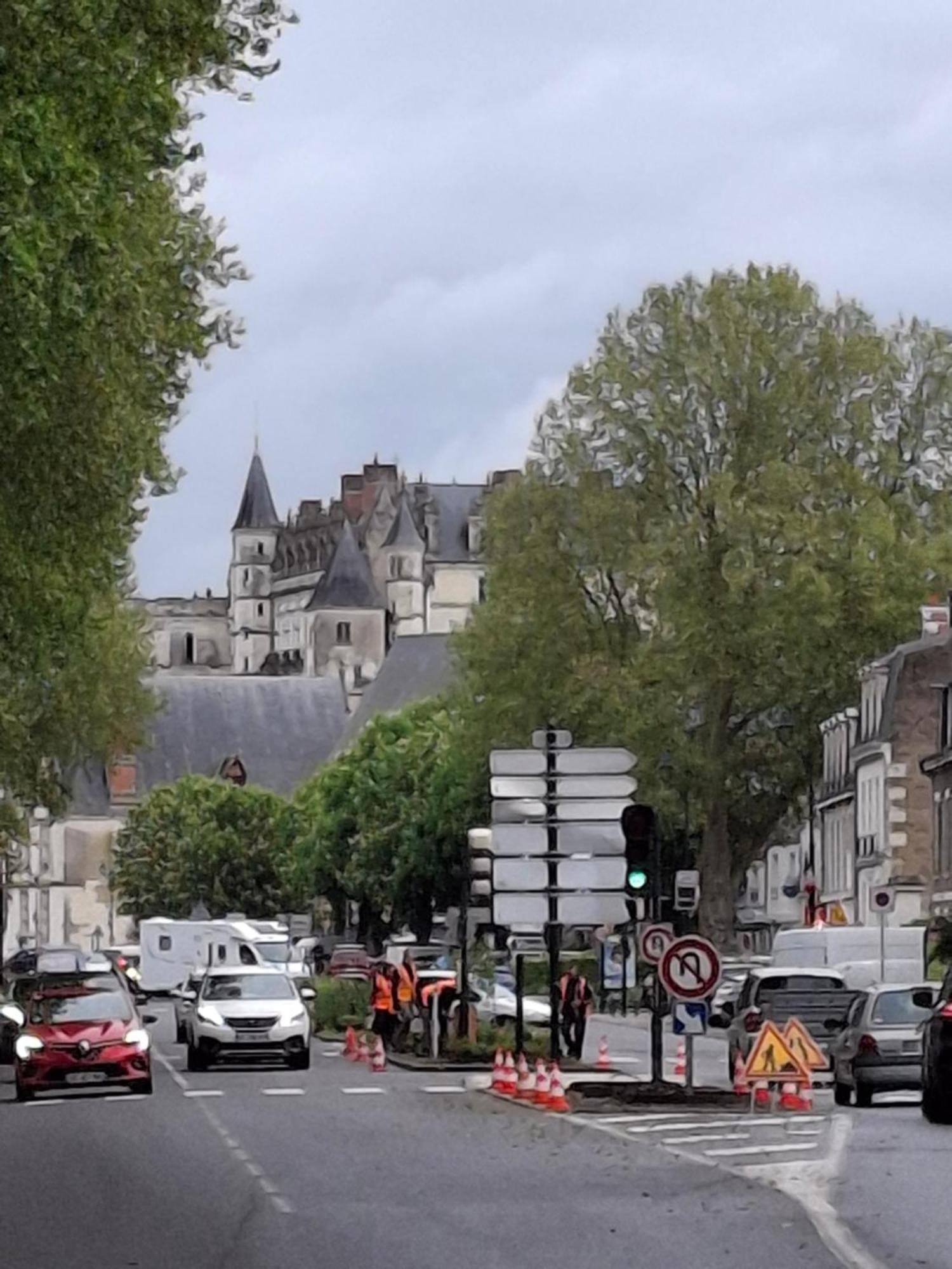 Escale Au Pied Du Chateau Amboise Esterno foto